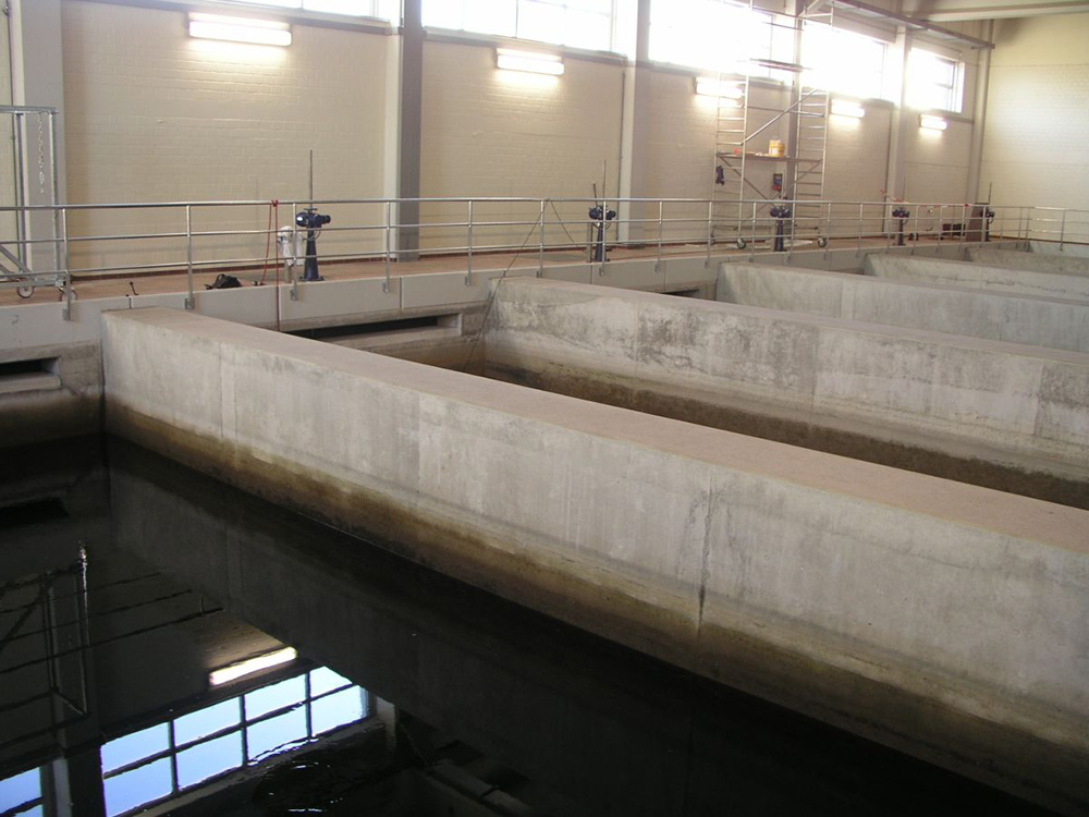 Untersuchung der Filterkammer im Wasserwerk Biebesheim